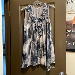 Blue v-Neck Floral Blouse - 1X